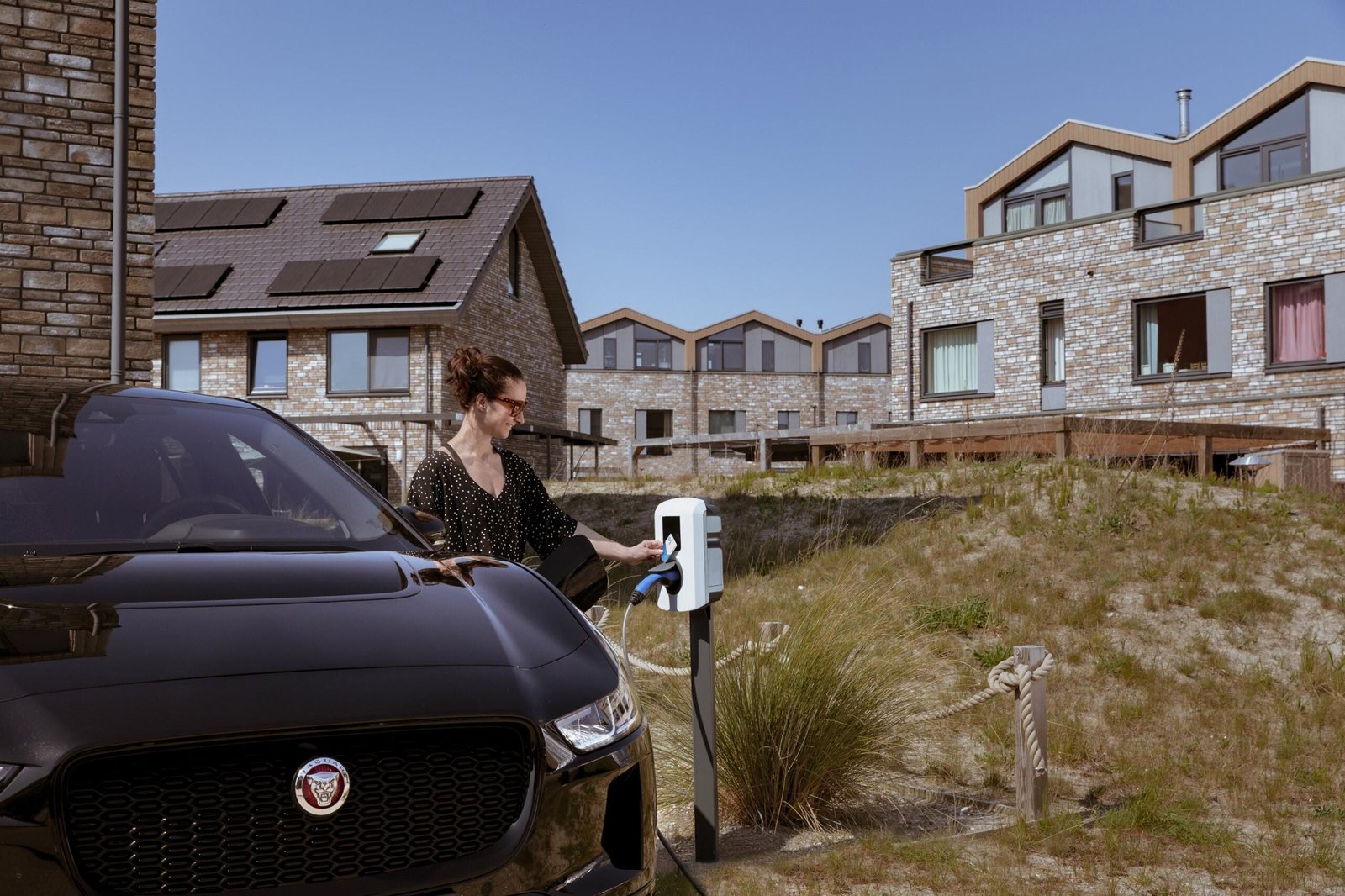 publieke laadpalen opladen ev's|Laadpunt|Ontdek hoe publiek laden werkt!|oplade elektrische wagens